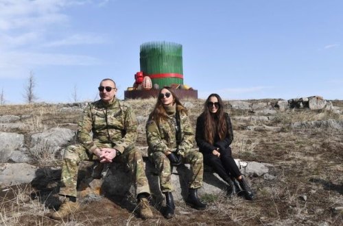 Mehriban Əliyeva Cıdır düzündən şəkillər paylaşdı - FOTO