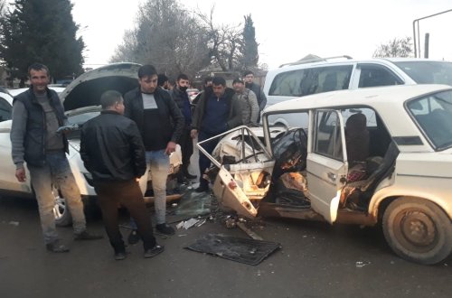 Bayram günü Azərbaycanda ağır yol qəzası-3nəfər yaralandı