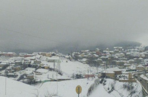 Gədəbəyə 20 sm qar yağıb - FOTO