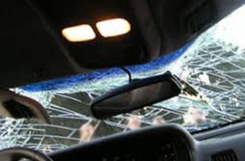 Gəncədə 3 maşın toqquşub, xəsarət alanlar var