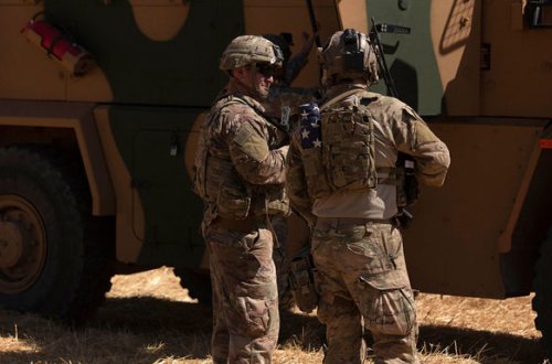 СМИ сообщили об обстреле ракетами базы США в Сирии