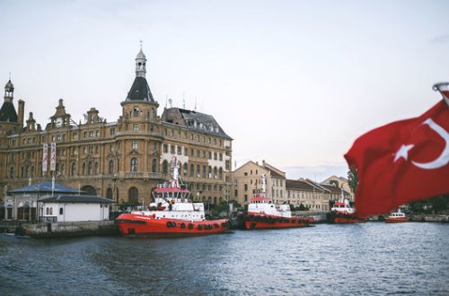 В Турции потребовали до четырех лет тюрьмы для сотрудников Charlie Hebdo