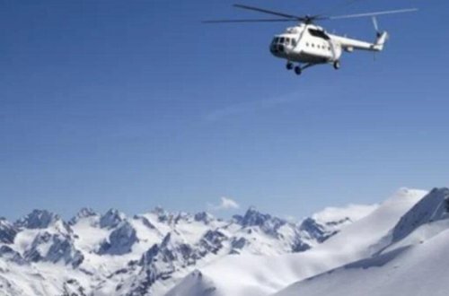 Azərbaycan helikopteri Kəlbəcərə endi - 28 ildən sonra - VİDEO