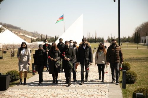 Gənclər təşkilatları 31 Mart soyqırımının qurbanlarını yad etdilər - FOTO/VİDEO