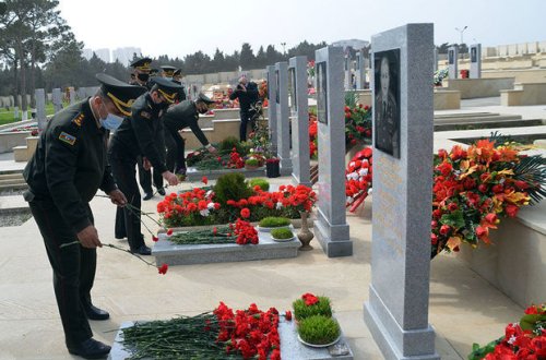 Azərbaycanın Milli Qəhrəmanı Şükür Həmidovun anım mərasimi keçirildi - VİDEO