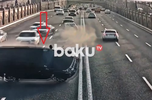 Bakıda baş verən dəhşətli qəzanın ANBAAN VİDEOsu