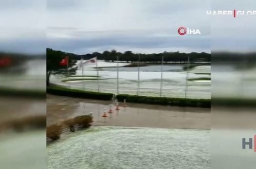 Antalya bir anda ağ örpəyə büründü - FOTO/VİDEO