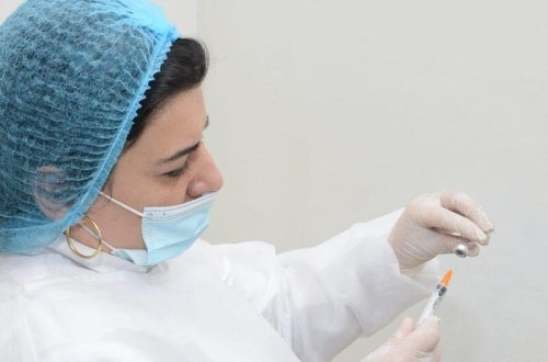 Bərdədə 11 mindən çox şəxsə vaksin vurulub