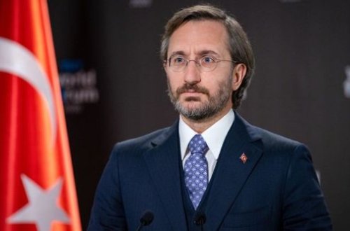 Фахреттин Алтун посетит Баку