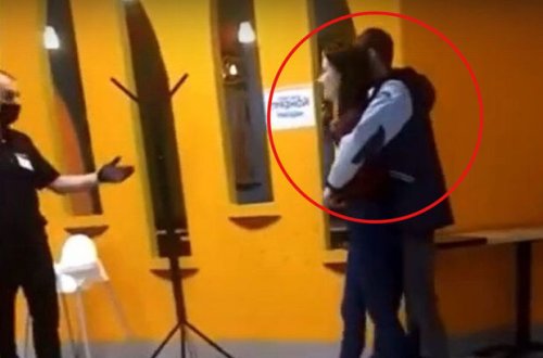 Sevgilisi ilə dava edən gənc onu girov götürdü - VİDEO