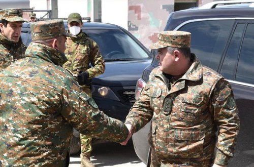 Erməni general Azərbaycanla sərhədə yollandı