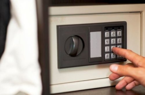 Masallıda poçt şöbəsindən seyf oğurladılar