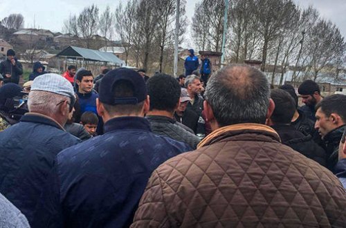 В Армении родственники пропавших военных перекрыли железную дорогу Ереван-Гюмри