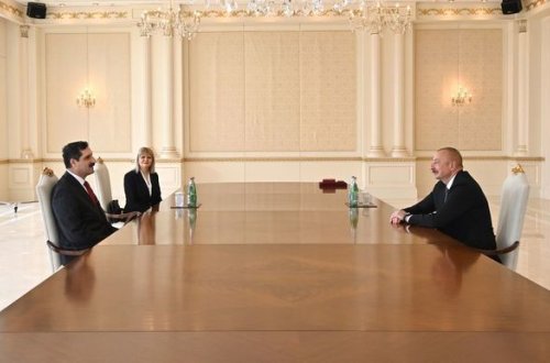 Президент Ильхам Алиев принял посла Турции в Азербайджане