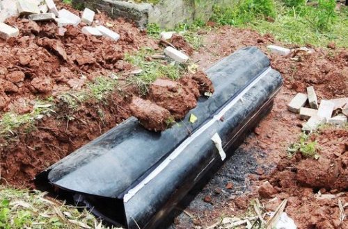 Tabutda meyitləri dəyişmək üçün kişini qaçırdıb öldürdülər