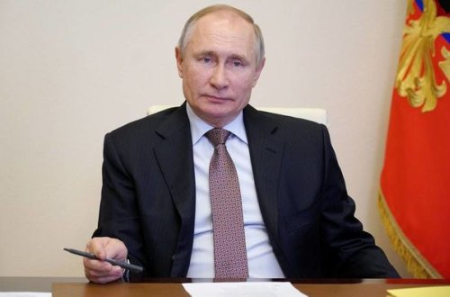 Putinin illik gəliri və əmlakı açıqlanıb