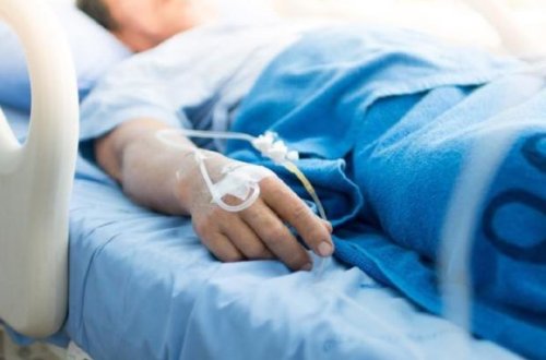 В Саатлы 45-летний мужчина пытался покончить с собой