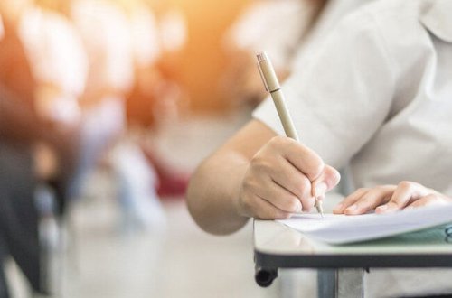 Növbəti buraxılış imtahanları keçiriləcək