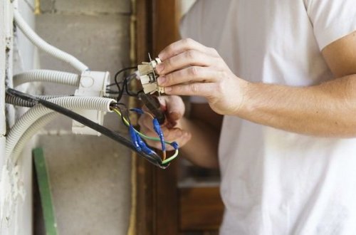 В Габале сотрудник подстанции погиб в результате удара током