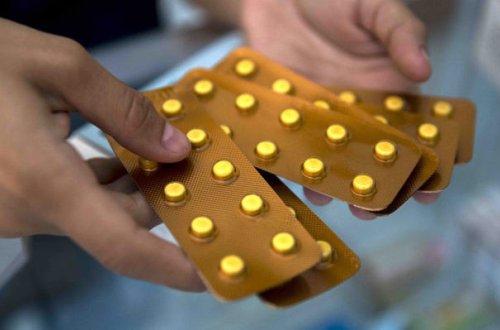 Britaniya COVID-19-a qarşı dərman hazırlayır