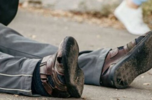 На проспекте Бабека автомобиль сбил пешехода