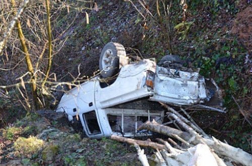 В Физули перевернулся пикап: есть погибший и раненые