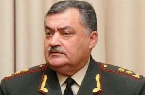 HƏBS EDİLƏN BAŞ HƏKİM GENERALIN QOHUMUDUR – FOTO