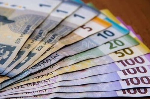 Agentlik rəsmisi 190 manatdan danışdı