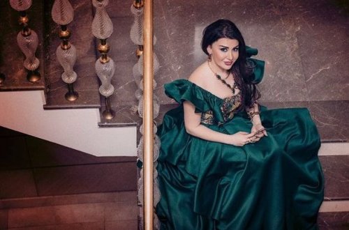 Rəqqasə Fatimədən Rəqsanəyə cavab: “Sözün kimədirsə, ona zəng et, özünə de” - VİDEO