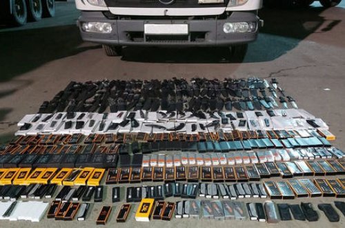 Ölkə ərazisinə 350 bıçağın keçirilməsinin qarşısı alındı - FOTO/VİDEO