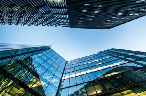 Ləğv edilmiş şirkətin iki milyonluq mülkü satışa çıxarılır - FOTO