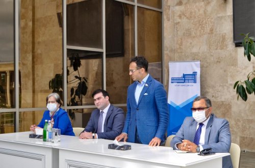 Deputat Ramil Həsən növbəti dəfə seçiciləri ilə görüşüb – UCARDAN FOTOLAR