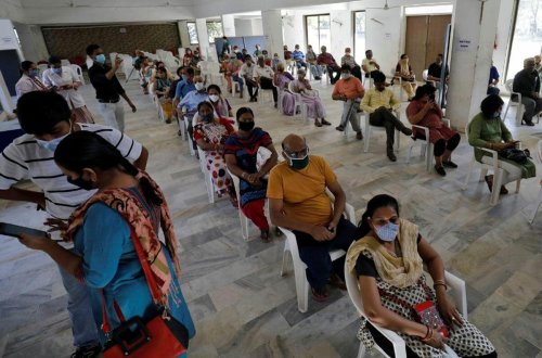 Hindistanda koronavirusa yoluxma sayında yeni antirekord: 360 960 nəfər