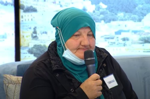 Azərbaycanda ŞOK: 3 uşaq böyüdən ana DÖYÜLÜB EVDƏN QOVULUR - VİDEO