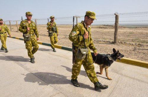 Tacikistan və Qırğızıstan hərbçiləri arasında silahlı toqquşma baş verdi, yaralılar var - VİDEO