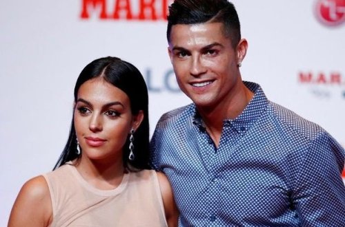 Ronaldunun sevgilisi açıq-saçıq fotosunu paylaşdı – FOTO