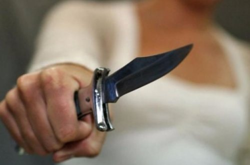 Qadın ərini və uşaqlarını öldürüb, kinoya baxmağa yollandı - FOTO