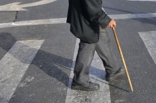 Sabunçuda ahıl kişini maşın vurdu: Vəziyyəti ağırdır