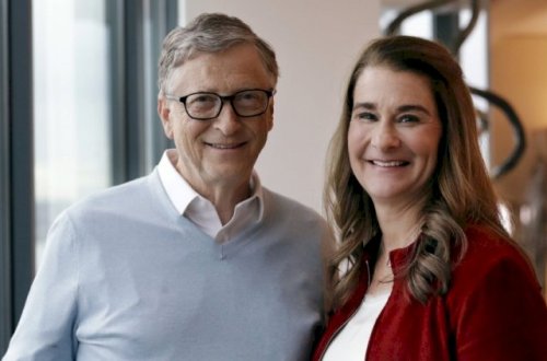 Bill Qeyts arvadından boşanır