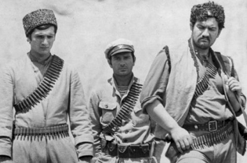 Sevdiyi qız onu atıb ərə getdi, içkiyə qurşanıb xərçəng tapdı - “Yeddi oğul istərəm”in Zalımoğlusu...