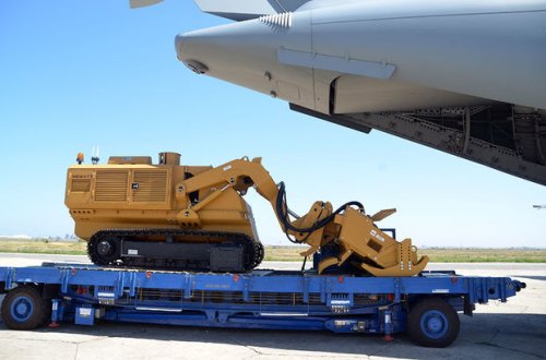 Azərbaycan Müdafiə Nazirliyi Türkiyədən yeni mühəndis texnikası alıb - VİDEO