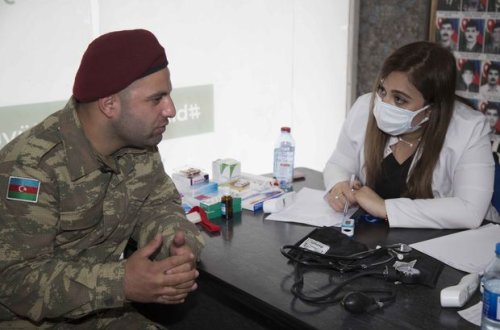 Şəhid ailələri və Qarabağ qaziləri vaksinasiya edildi - FOTO