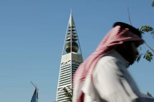 Səudiyyə Ərəbistanında peyvəndsiz işə çıxmaq qadağan olundu