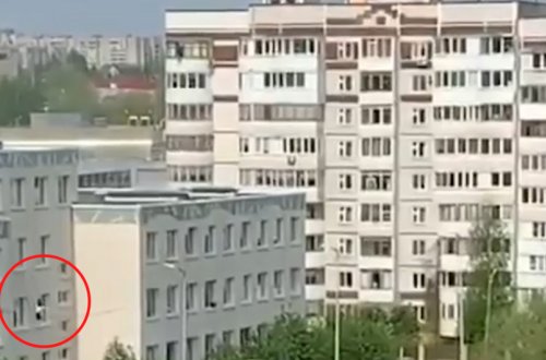 Kazandakı atışmada şagirdlər məktəbin pəncərələrindən tullanıblar - VİDEO
