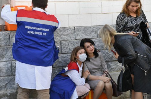 В Татарстане объявили траур после стрельбы в школе в Казани