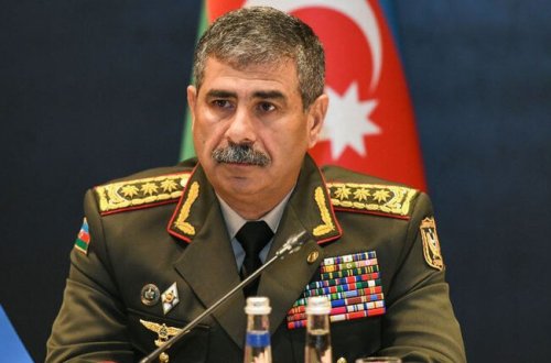Zakir Həsənov Azərbaycan ordusunu təbrik etdi