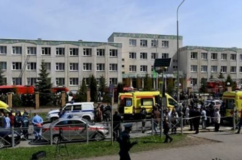 Kazanda məktəbə hücum zamanı sinif otağından çəkilən görüntülər yayıldı - Video