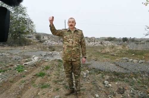 Президент посетил восстановленный в Шуше родник 