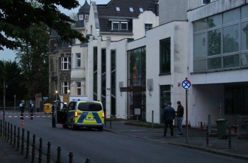 Almaniyada sinaqoqa hücum olub