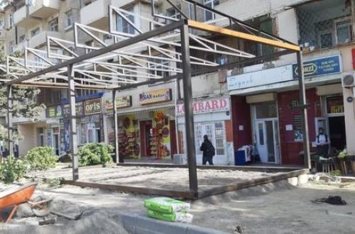 Bakıda zəbt edilən piyada səkisinə İcra Hakimiyyətindən REAKSİYA – YENİLƏNİB/ FOTO+VİDEO